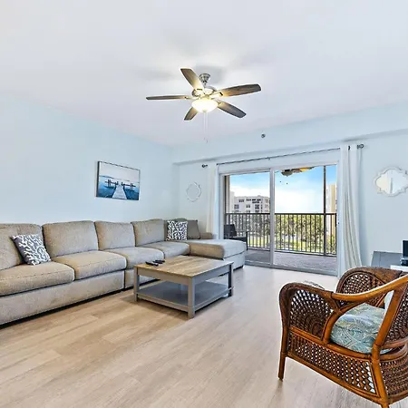 Cozy Oceanwalk Condo: Resort Amenities Beach Steps Away Ow8-403